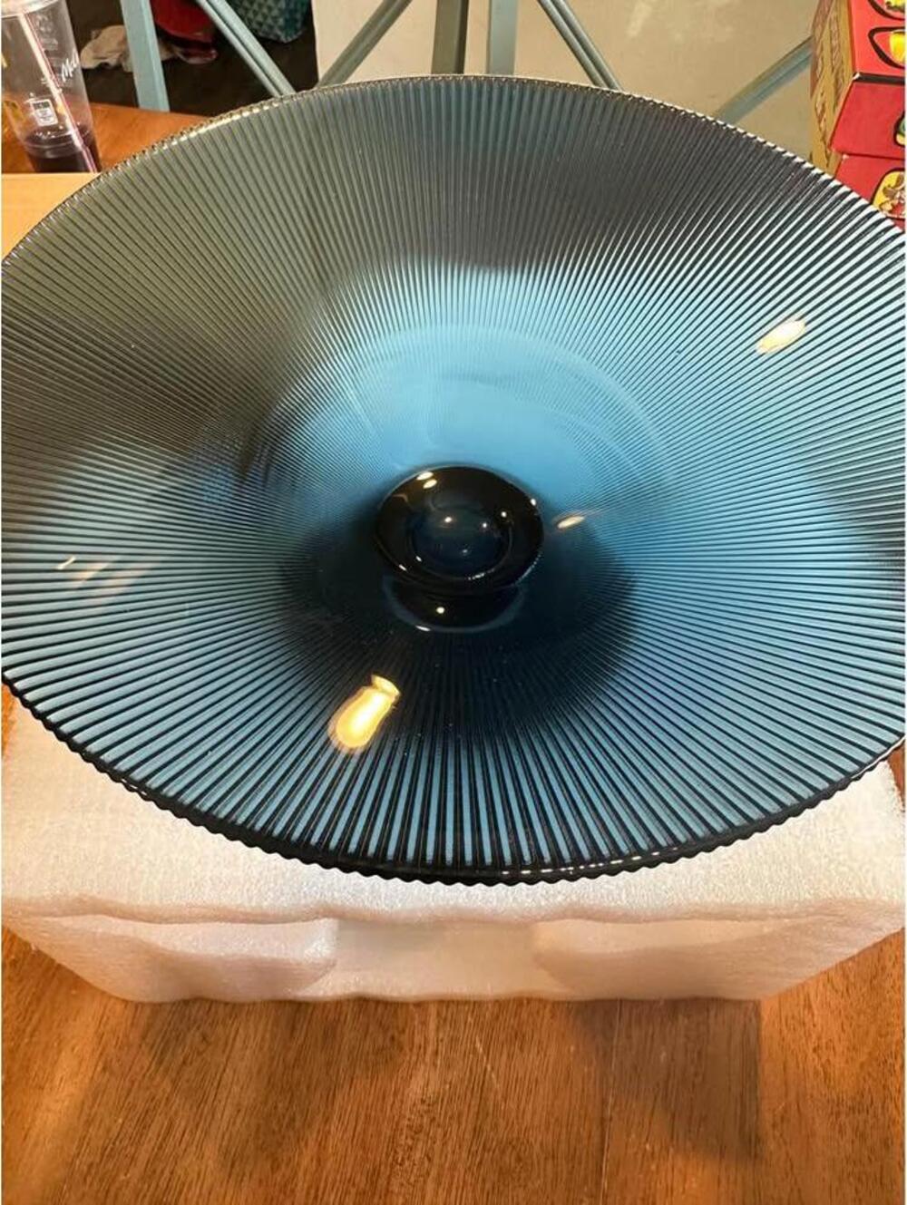 Blue Glass Pedestal Bowl Fruit Flowers Center Piece - 10x6”